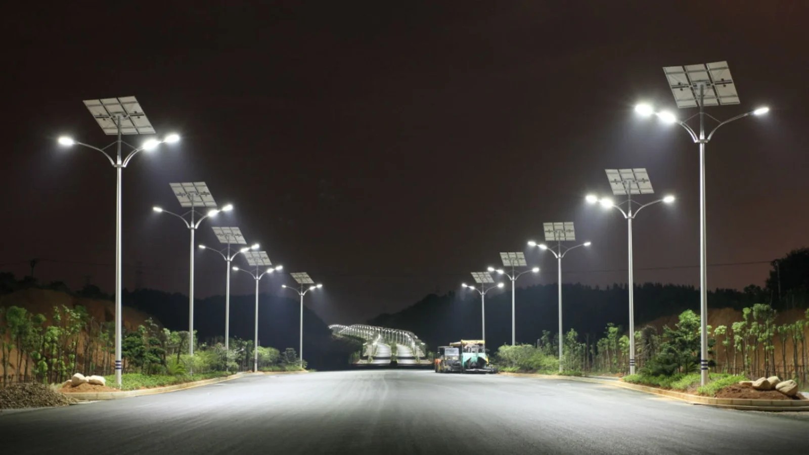 solar-streetlight-2.jpg